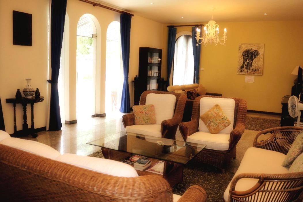 Chalong Palm Residence Εξωτερικό φωτογραφία